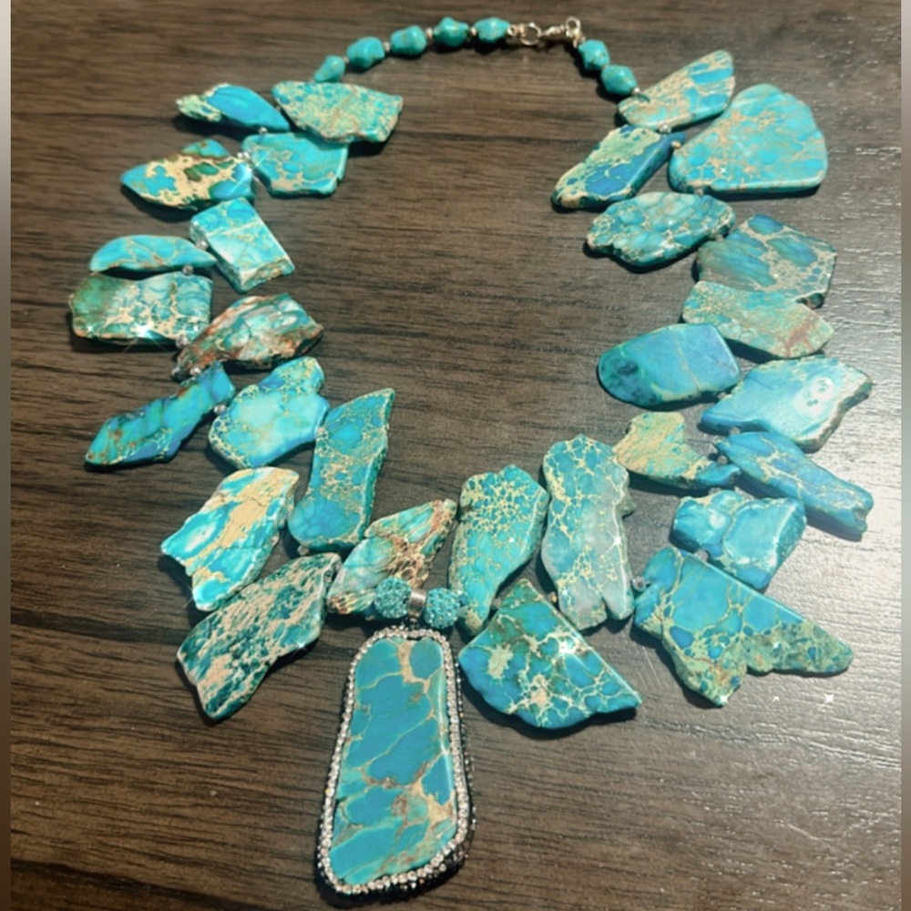 Handmade turquoise stone necklace!